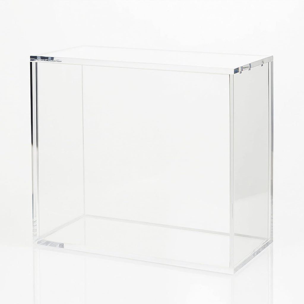 Acrylic Display Case with Magnetic Lid V32916