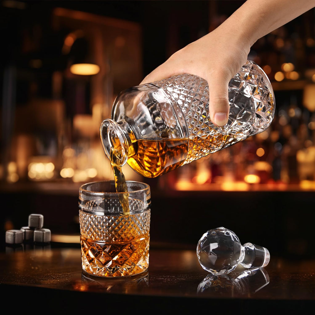 27oz Crystal Whiskey Decanter Set with 4 Glasses R41177