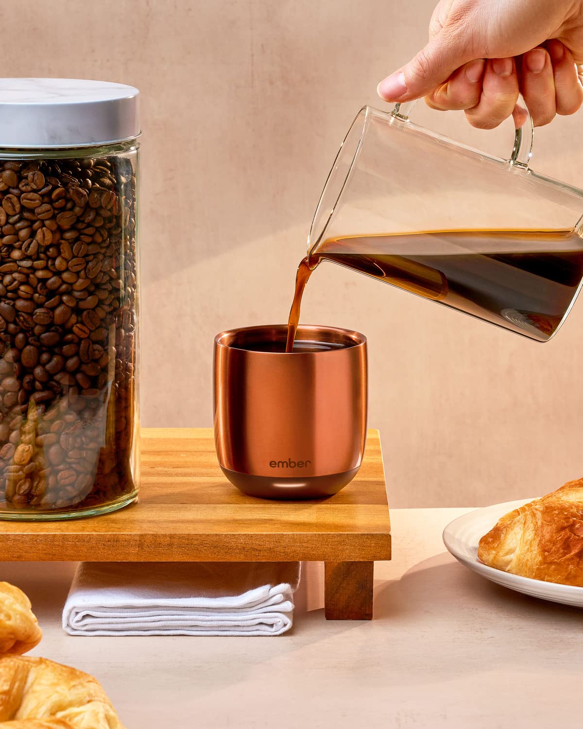 6 oz App-Controlled Heated Smart Cup Z854477