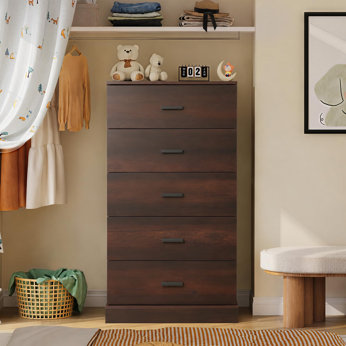 Brown 5 Drawer Dresser T6362