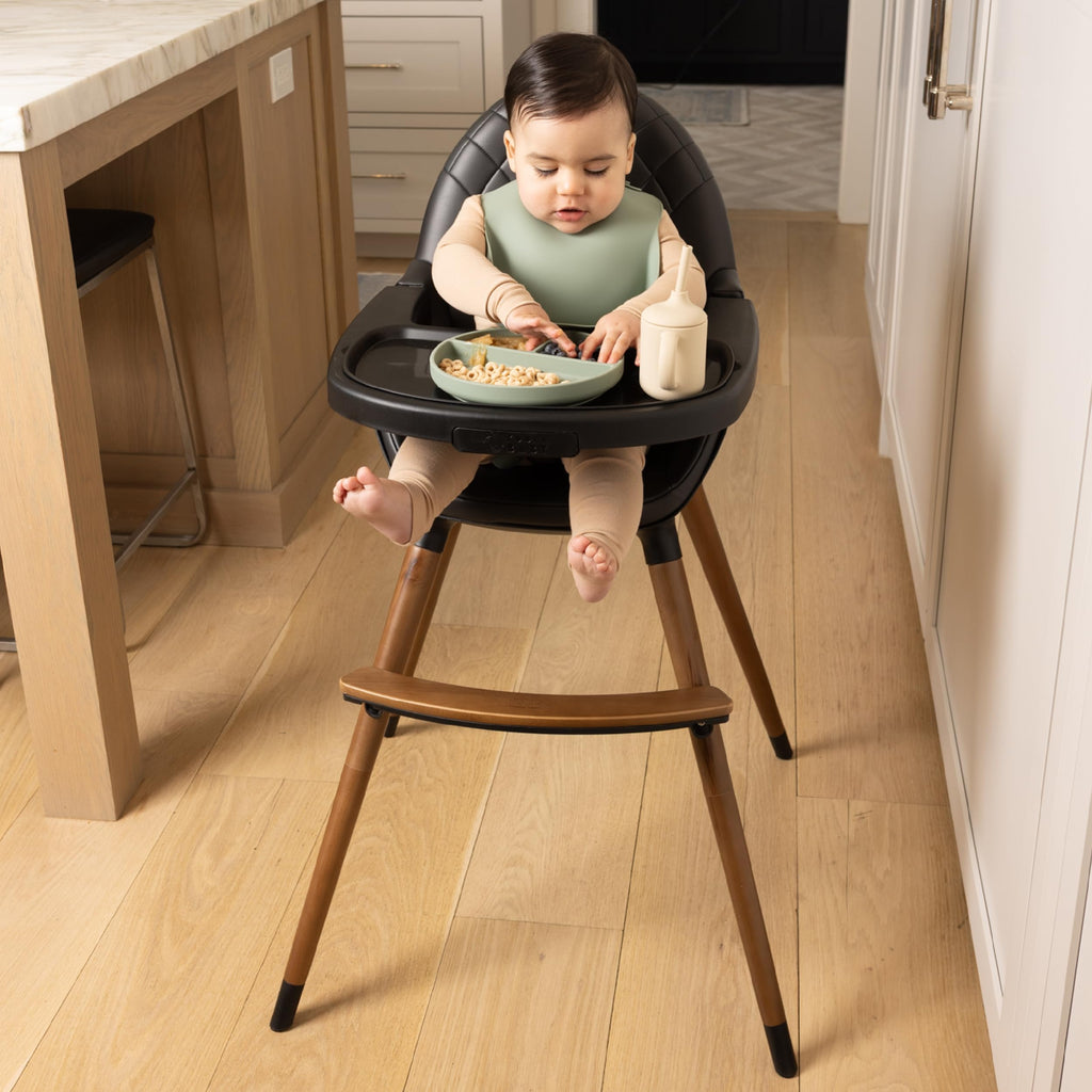 Convertible Wooden High Chair with Adjustable Height A8797
