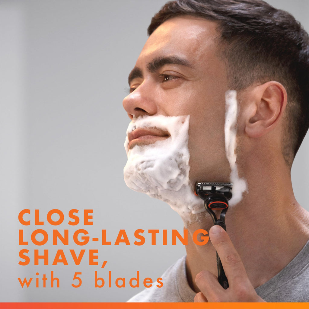 Razor with 4 Blade Refills D988407