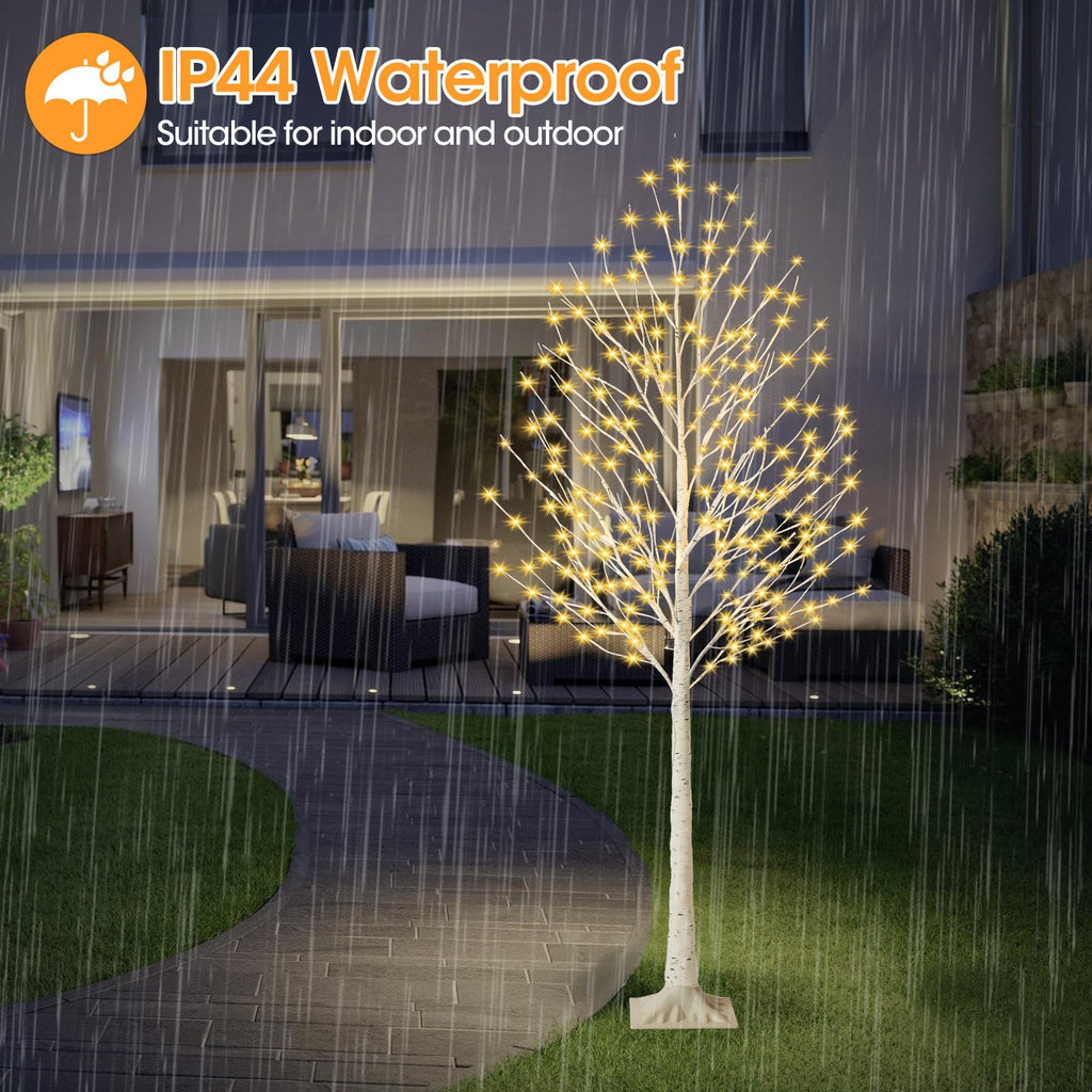 6FT Lighted Tree with 144 LED I67779