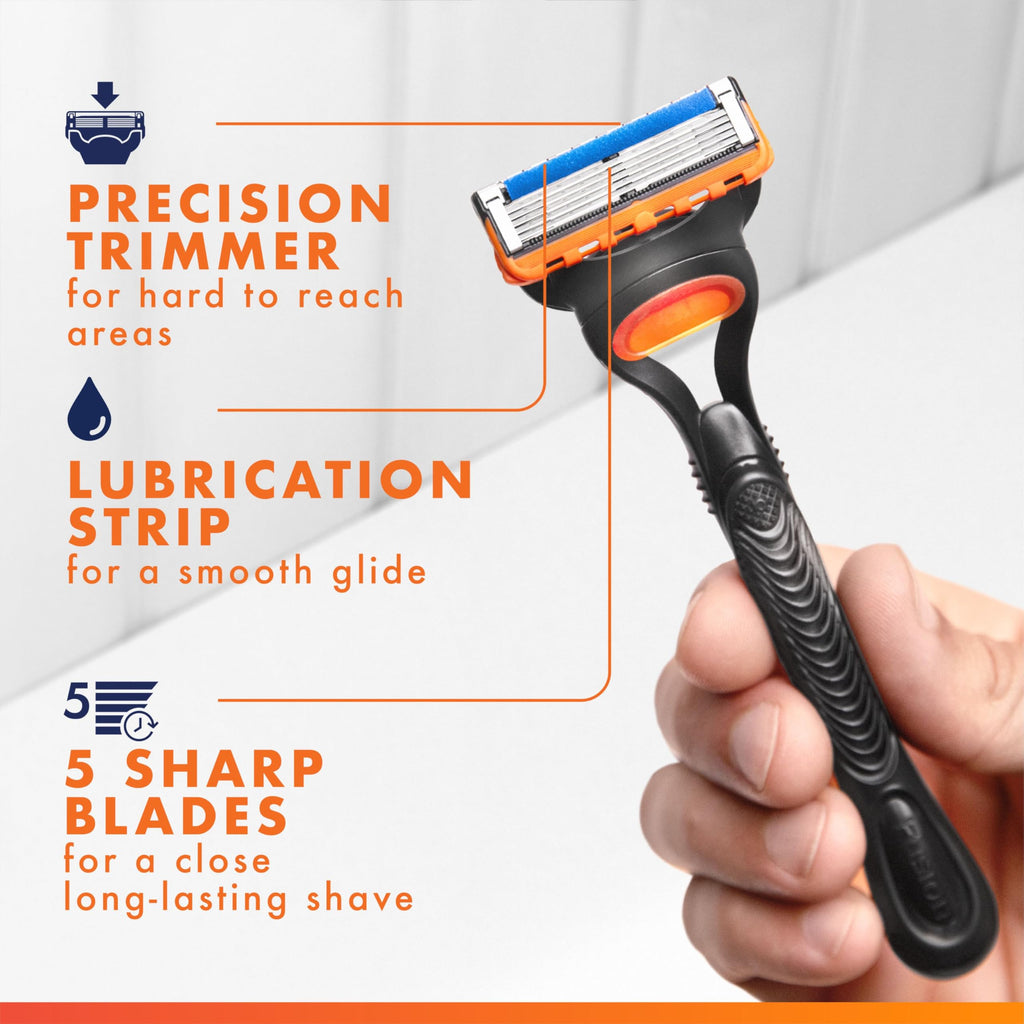 Razor with 4 Blade Refills D988407