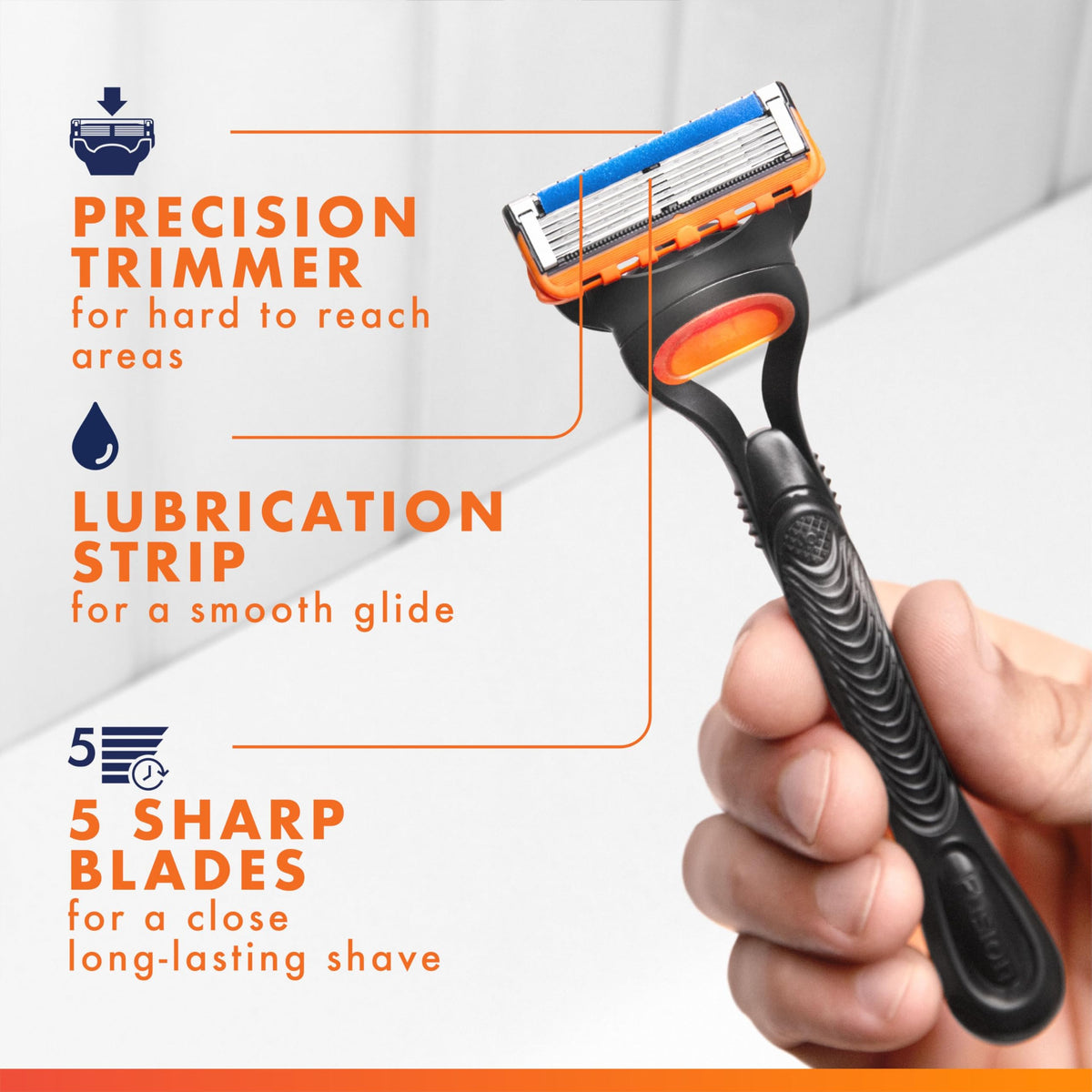 Razor with 4 Blade Refills D988407